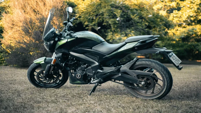 Bajaj Pulsar N 150