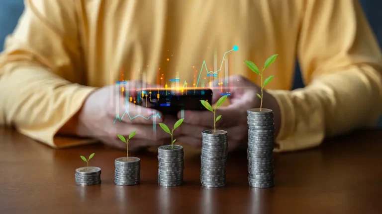 i’m 25 and earning ₹30k a month how should i start investing for long-term growth