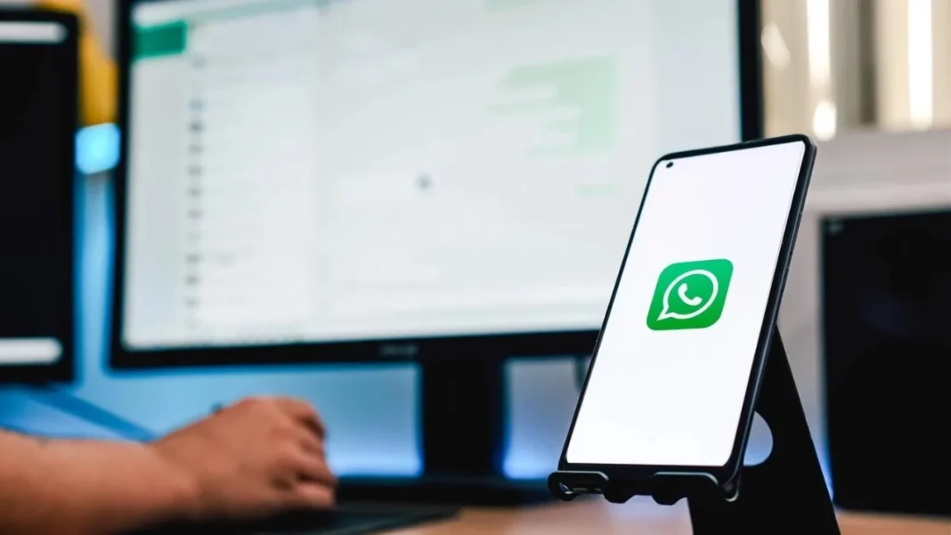 whatsapp web